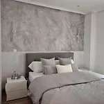 Mercurio Blanco Apartment